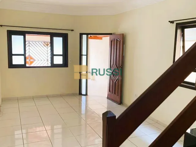 Sobrado com 125m² 3 quartos e 3 banheiros, à venda, no bairro Jardim das Indústrias em São José dos Campos