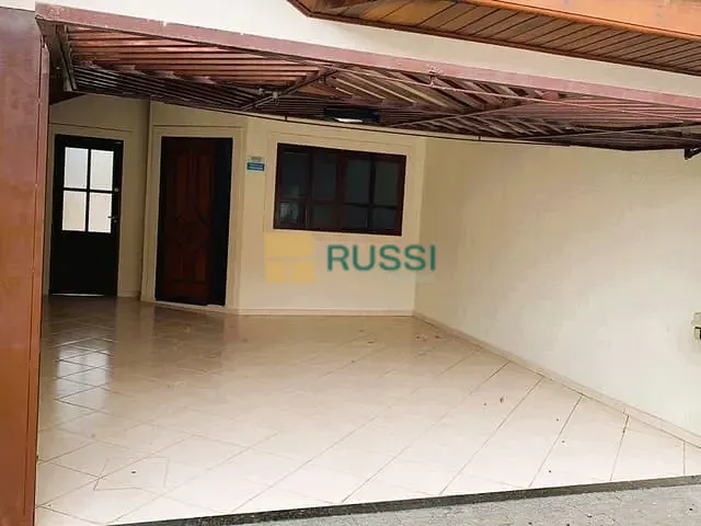 Sobrado com 125m² 3 quartos e 3 banheiros, à venda, no bairro Jardim das Indústrias em São José dos Campos