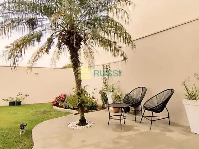 Sobrado com 287m² 3 quartos e 4 banheiros, à venda, no bairro Urbanova VII em São José dos Campos