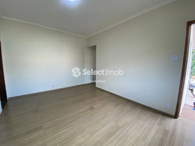 Sobrado com 190m² 3 quartos e 1 banheiro, à venda, no bairro Ponte Seca em Ribeirão Pires