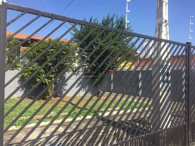 Sobrado com 320m² 4 quartos e 5 banheiros, à venda, no bairro Vila Maria Helena em Indaiatuba