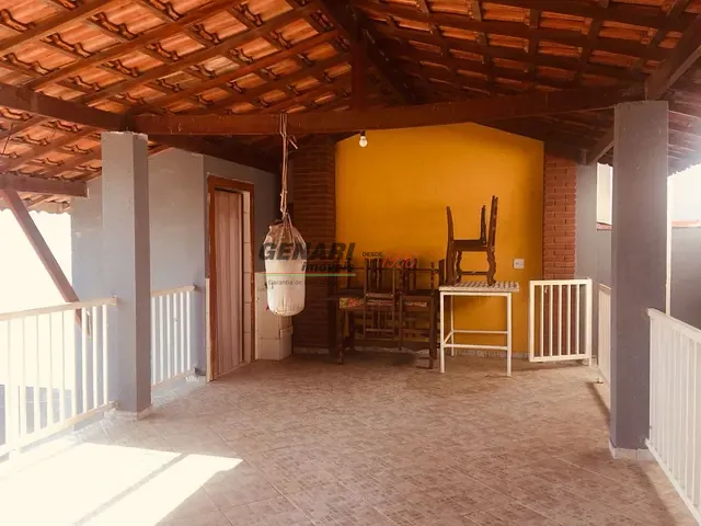 Sobrado com 320m² 4 quartos e 5 banheiros, à venda, no bairro Vila Maria Helena em Indaiatuba