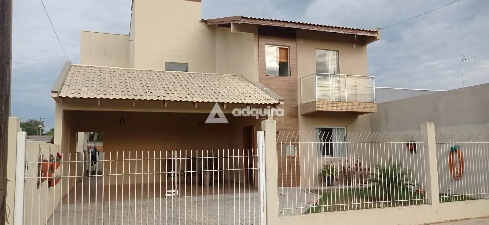 Sobrado, 3 quartos, 199 m² - Foto 1