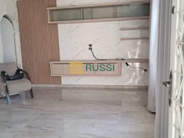 Sobrado com 250m² 3 quartos e 3 banheiros, à venda, no bairro Jardim das Indústrias em São José dos Campos