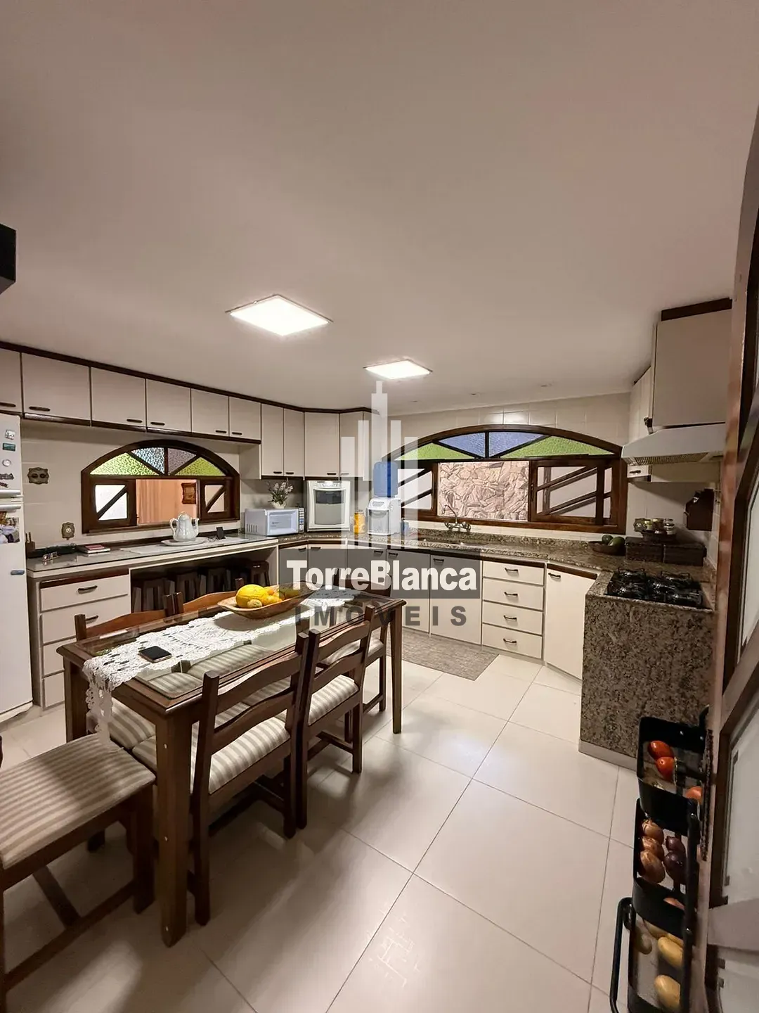 Sobrado, 6 quartos, 420 m² - Foto 5