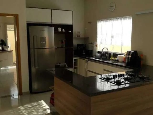 Foto do Sobrado - Sobrado com 4 dormitórios para alugar, 220 m² por R$ 6.480,00/mês - Condomínio Terras do Vale - Caçapava/SP | INDEPENDENCE NEGOCIOS IMOBILIARIOS LTDA