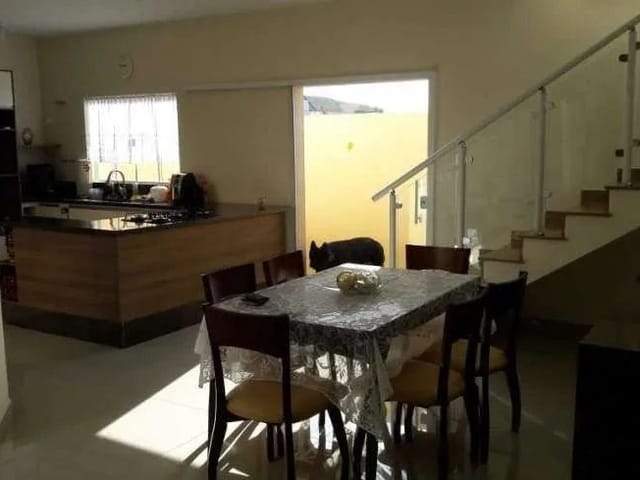 Foto do Sobrado - Sobrado com 4 dormitórios para alugar, 220 m² por R$ 6.480,00/mês - Condomínio Terras do Vale - Caçapava/SP | INDEPENDENCE NEGOCIOS IMOBILIARIOS LTDA