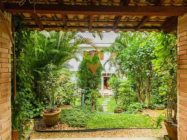 Sobrado com 423m² 4 quartos e 6 banheiros, à venda, no bairro Vila Madalena em São Paulo