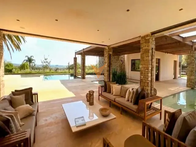 Sobrado com 21000m² 6 quartos e 10 banheiros, à venda, no bairro Fazenda Vila Real de Itu em Itu