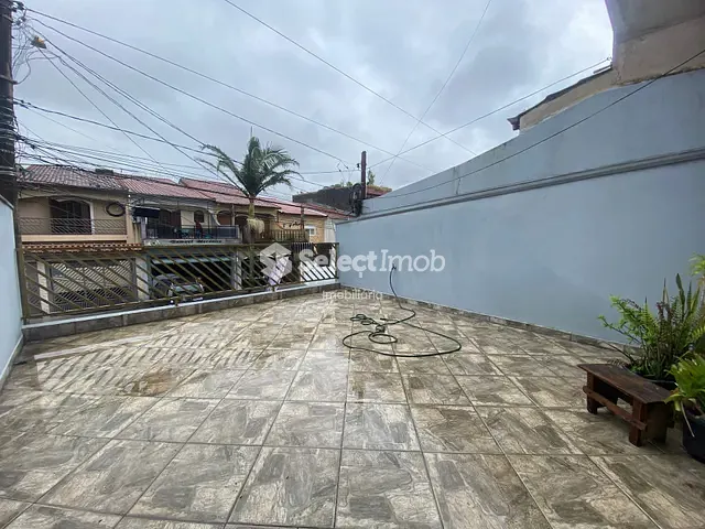 Sobrado com 197m² 3 quartos e 2 banheiros, à venda, no bairro Parque Marajoara em Santo André