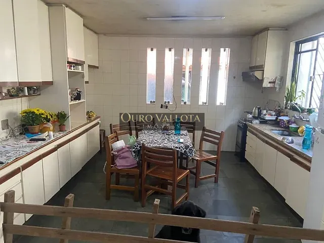 Sobrado com 287m² 3 quartos e 4 banheiros, à venda, no bairro Vila Bertioga em São Paulo