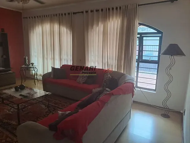 Sobrado com 300m² 4 quartos e 3 banheiros, à venda, no bairro Centro em Indaiatuba