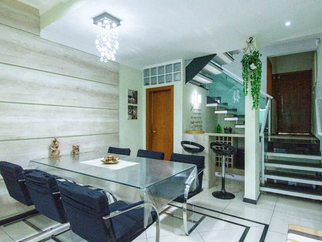 Foto do Sobrado - Sobrado para venda em Jardim da Glória com 4 quartos, sendo 4 suítes , 192m² | Lares e Andares Imóveis