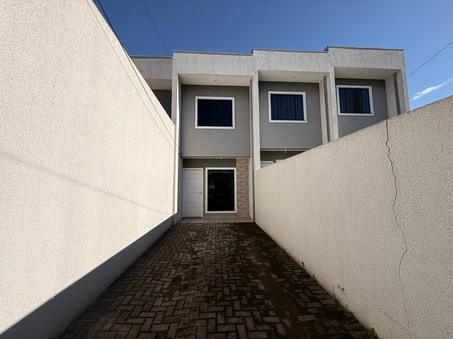 Locação - Sobrado com 2 quartos, 1 vaga de garagem, 80 m², Vila Isabel - Boa Vista, Ponta Grossa.