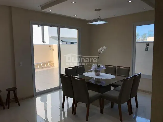 Sobrado com 252m² 3 quartos e 4 banheiros, à venda, no bairro Fazenda Rodeio em Mogi das Cruzes