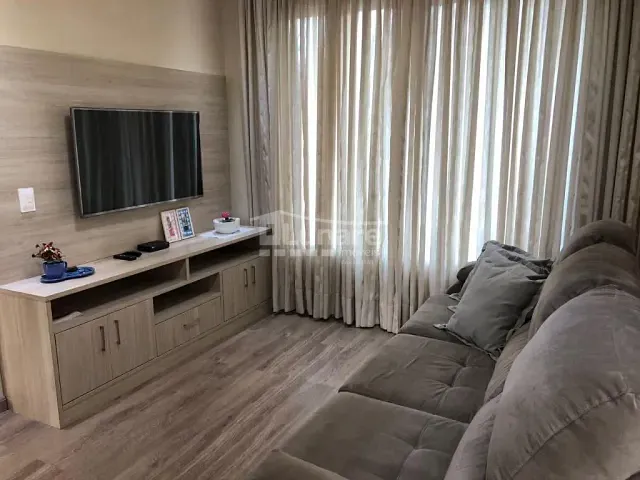 Sobrado com 252m² 3 quartos e 4 banheiros, à venda, no bairro Fazenda Rodeio em Mogi das Cruzes