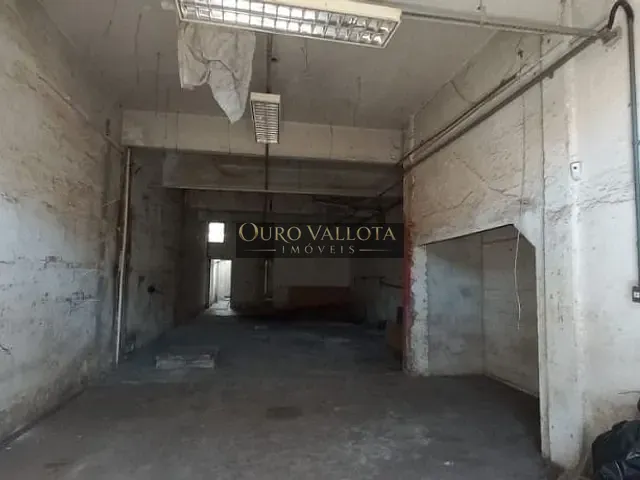 Sobrado com 373m² 3 quartos e 4 banheiros, à venda, no bairro Vila Monumento em São Paulo