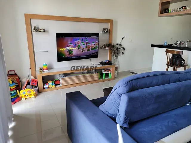 Sobrado com 175m² 3 quartos e 2 banheiros, à venda, no bairro Jardim Regente em Indaiatuba