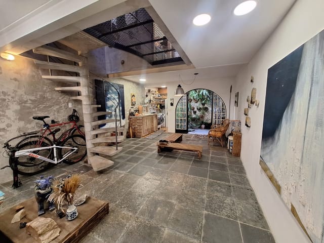 Foto do Sobrado - Sobrado para venda em Perdizes com 2 quartos , 135m² | Lares e Andares Imóveis