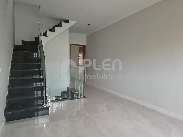 Sobrado com 137m² 3 quartos e 4 banheiros, à venda, no bairro Vila Gustavo em São Paulo
