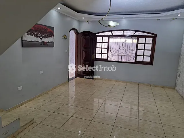Sobrado com 275m² 3 quartos e 2 banheiros, para alugar, no bairro Vila Bocaina em Mauá
