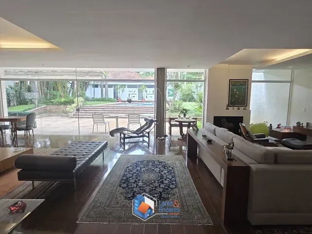 Sobrado com 1200m² 4 quartos e 4 banheiros, à venda, no bairro Santo Amaro em São Paulo