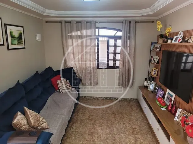Sobrado com 125m² 4 quartos e 2 banheiros, à venda, no bairro Jardim das Imbuias em São Paulo