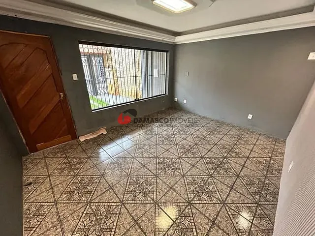 Sobrado com 240m² 4 quartos e 3 banheiros, à venda, no bairro Santa Paula em São Caetano do Sul