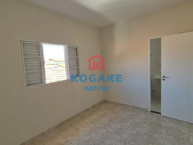 Sobrado com 94m² 3 quartos e 2 banheiros, à venda ou para alugar, no bairro Jardim Portugal em São José dos Campos