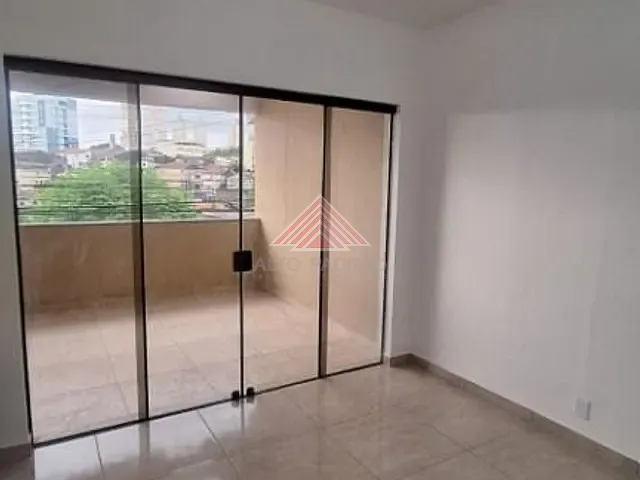 Sobrado com 125m² 2 quartos e 2 banheiros, à venda, no bairro Parque São Vicente em Mauá