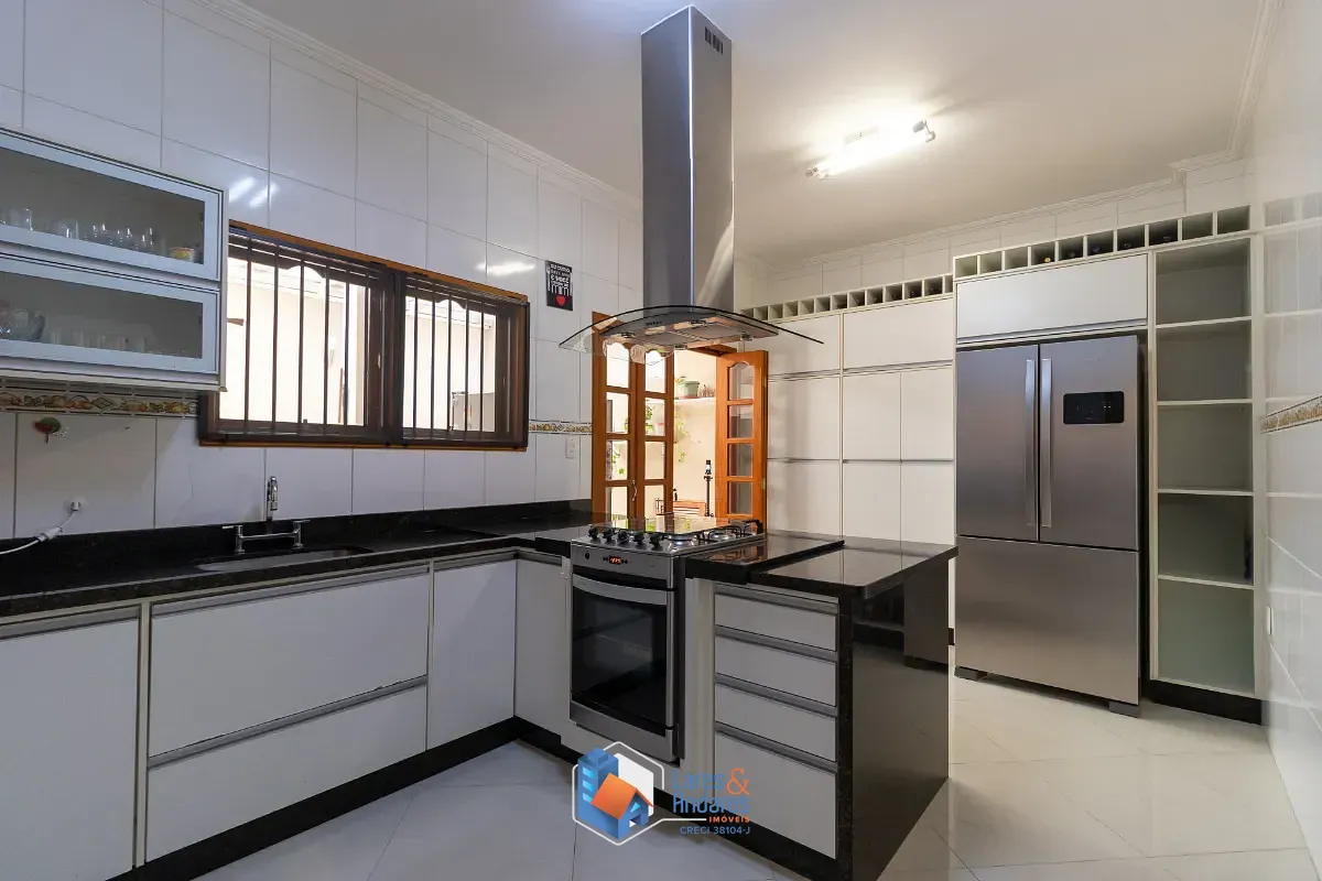 Sobrado, 3 quartos, 241 m² - Foto 11