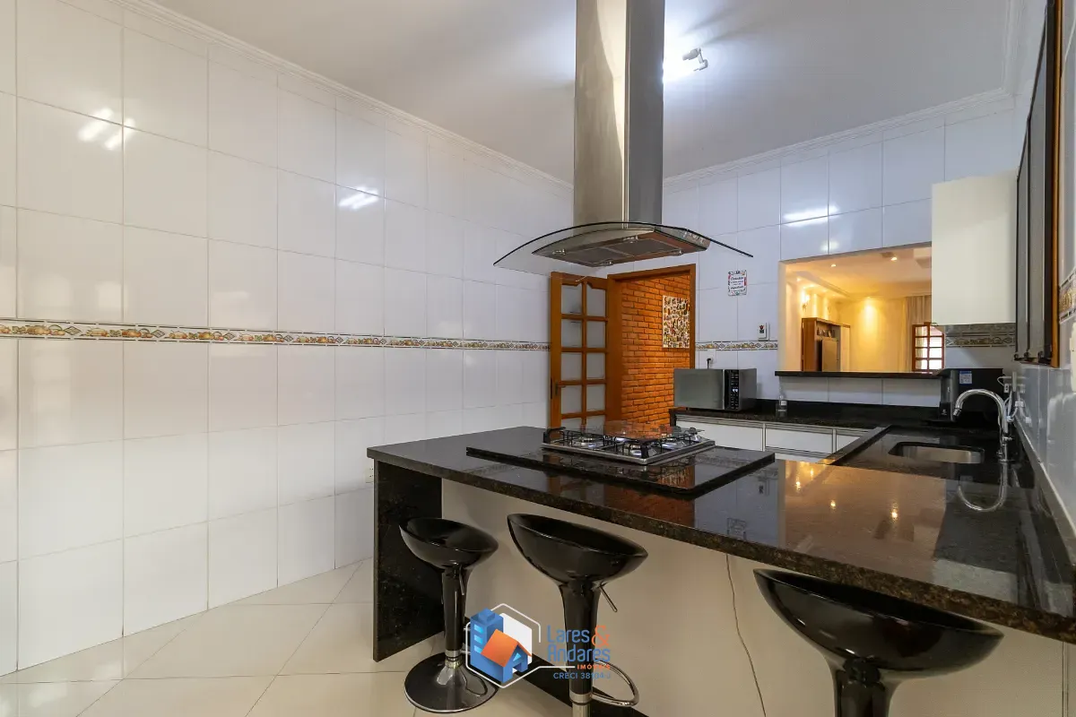 Sobrado, 3 quartos, 241 m² - Foto 8