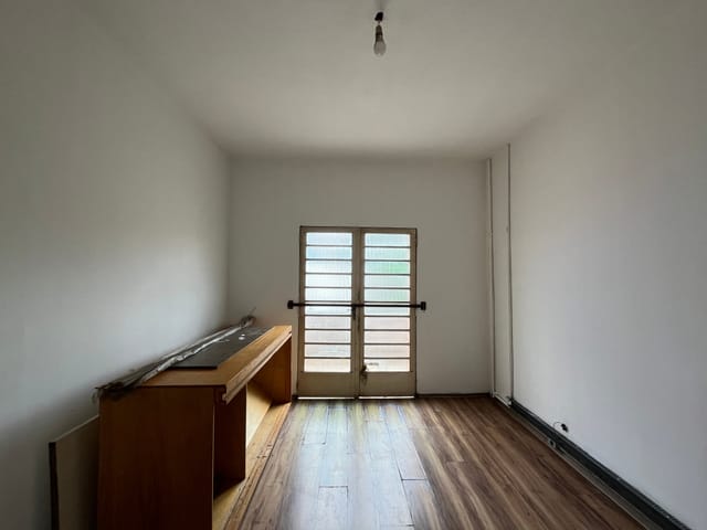 Foto do Sobrado - LOCAÇÃO: OPORTUNIDADE RESIDENCIAL OU COMERCIAL NO CAMBUCI, EXCELENTE SOBRADO, AGENDE SUA VISITA. | Vieira Imóveis