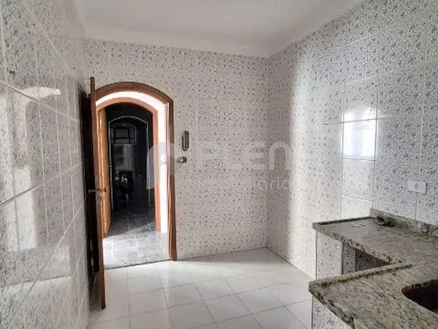 Sobrado 2 quartos e 2 banheiros, para alugar, no bairro Santa Teresinha em São Paulo