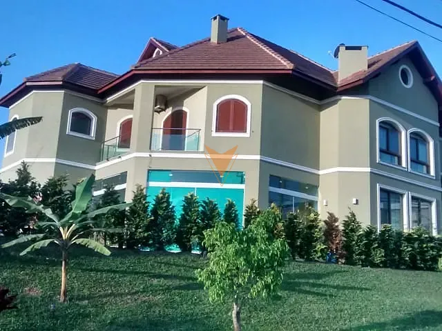 Sobrado com 560m² 3 quartos e 4 banheiros, à venda, no bairro Residencial Morada dos Lagos em Barueri