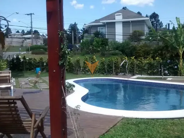 Sobrado com 560m² 3 quartos e 4 banheiros, à venda, no bairro Residencial Morada dos Lagos em Barueri