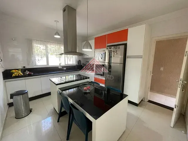 Sobrado com 125m² 3 quartos e 1 banheiro, à venda, no bairro Parque São Vicente em Mauá