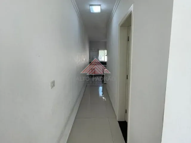 Sobrado com 125m² 3 quartos e 1 banheiro, à venda, no bairro Parque São Vicente em Mauá