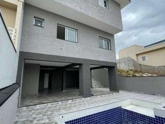 Sobrado com 210m² 3 quartos e 4 banheiros, à venda, no bairro Jordanésia (Jordanésia) em Cajamar