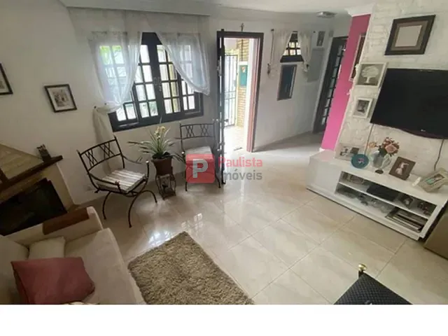 Sobrado 3 quartos e 2 banheiros, à venda, no bairro Campo Belo em São Paulo