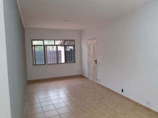 Sobrado com 316m² 4 quartos e 3 banheiros, à venda, no bairro Bosque da Saúde em São Paulo