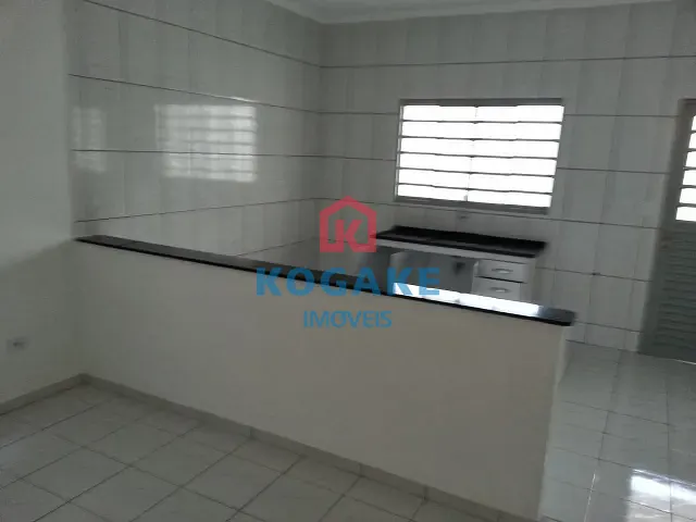 Sobrado com 150m² 3 quartos e 2 banheiros, à venda ou para alugar, no bairro Residencial Bosque dos Ipês em São José dos Campos