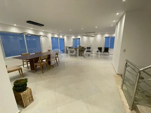Sobrado 3 quartos e 5 banheiros, à venda, no bairro Vila Albertina em São Paulo