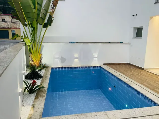 Sobrado 3 quartos e 5 banheiros, à venda, no bairro Vila Albertina em São Paulo