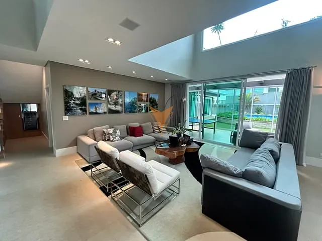 Sobrado com 1280m² 4 quartos e 6 banheiros, à venda ou para alugar, no bairro Residencial Morada dos Lagos em Barueri