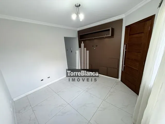 Sobrado com 114m² 3 quartos e 3 banheiros, à venda ou para alugar, no bairro Órfãs em Ponta Grossa