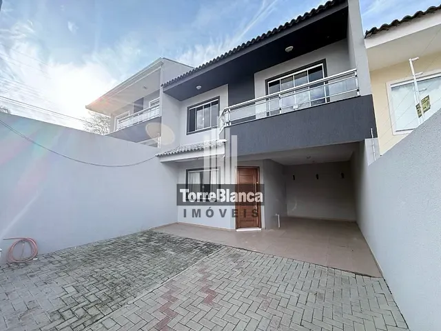 Sobrado com 114m² 3 quartos e 3 banheiros, à venda ou para alugar, no bairro Órfãs em Ponta Grossa
