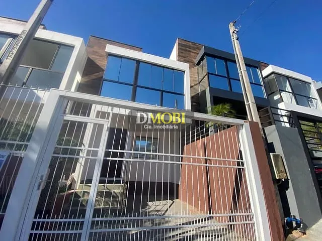 Sobrado com 76m² 2 quartos e 3 banheiros, à venda, no bairro Oriço em Gravataí