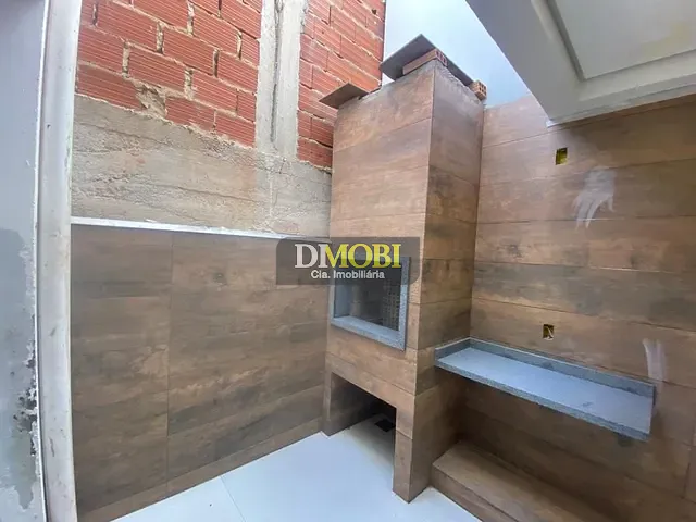 Sobrado com 76m² 2 quartos e 3 banheiros, à venda, no bairro Oriço em Gravataí