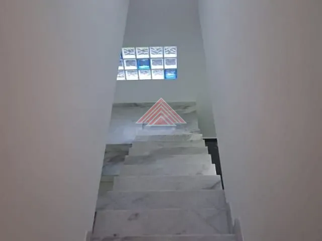 Sobrado com 125m² 4 quartos e 2 banheiros, à venda, no bairro Jardim Guapituba em Mauá